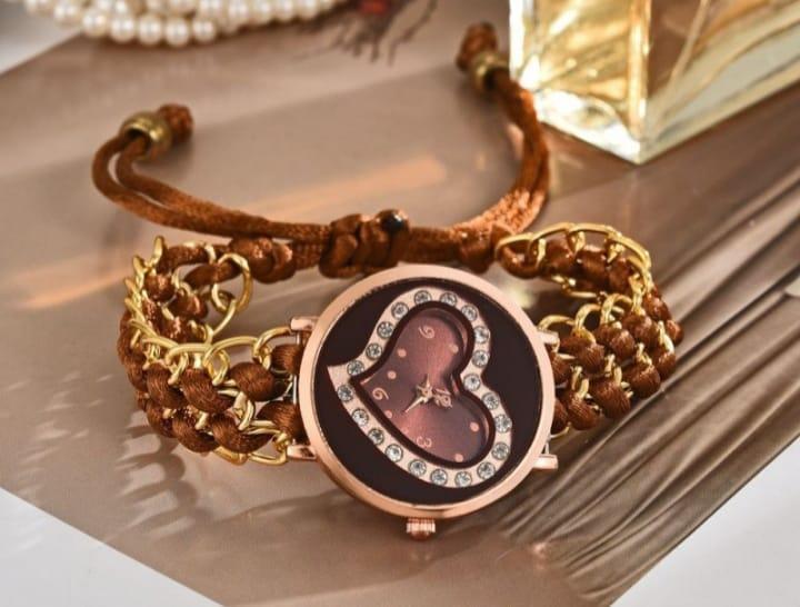 : Women's Bracelet Watch