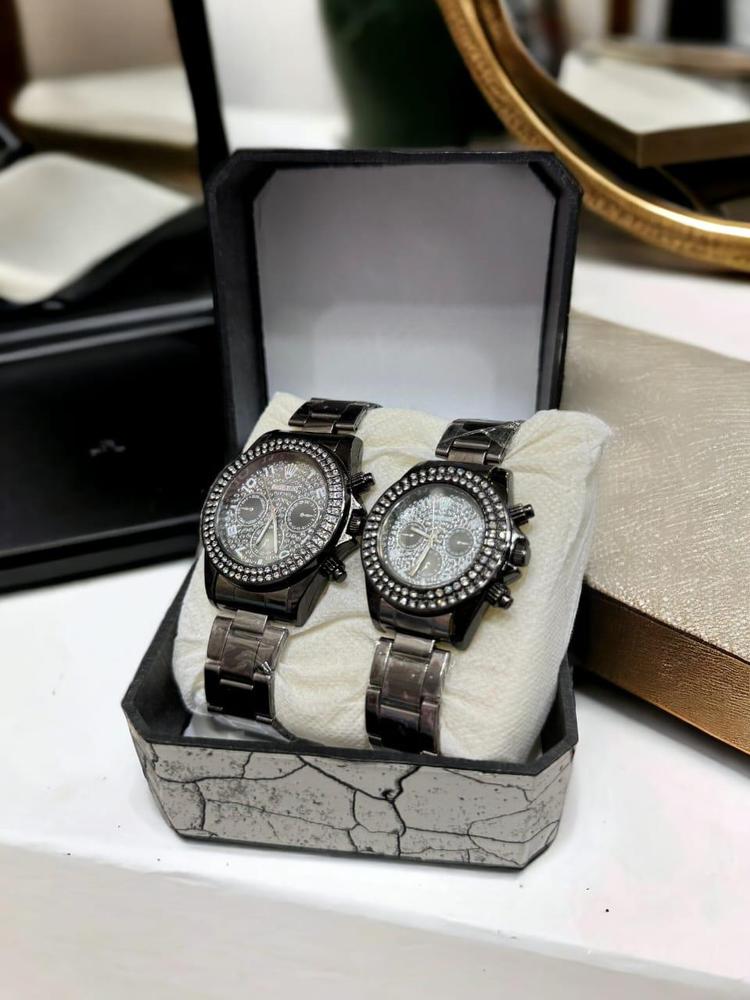 Stones Couple Watch