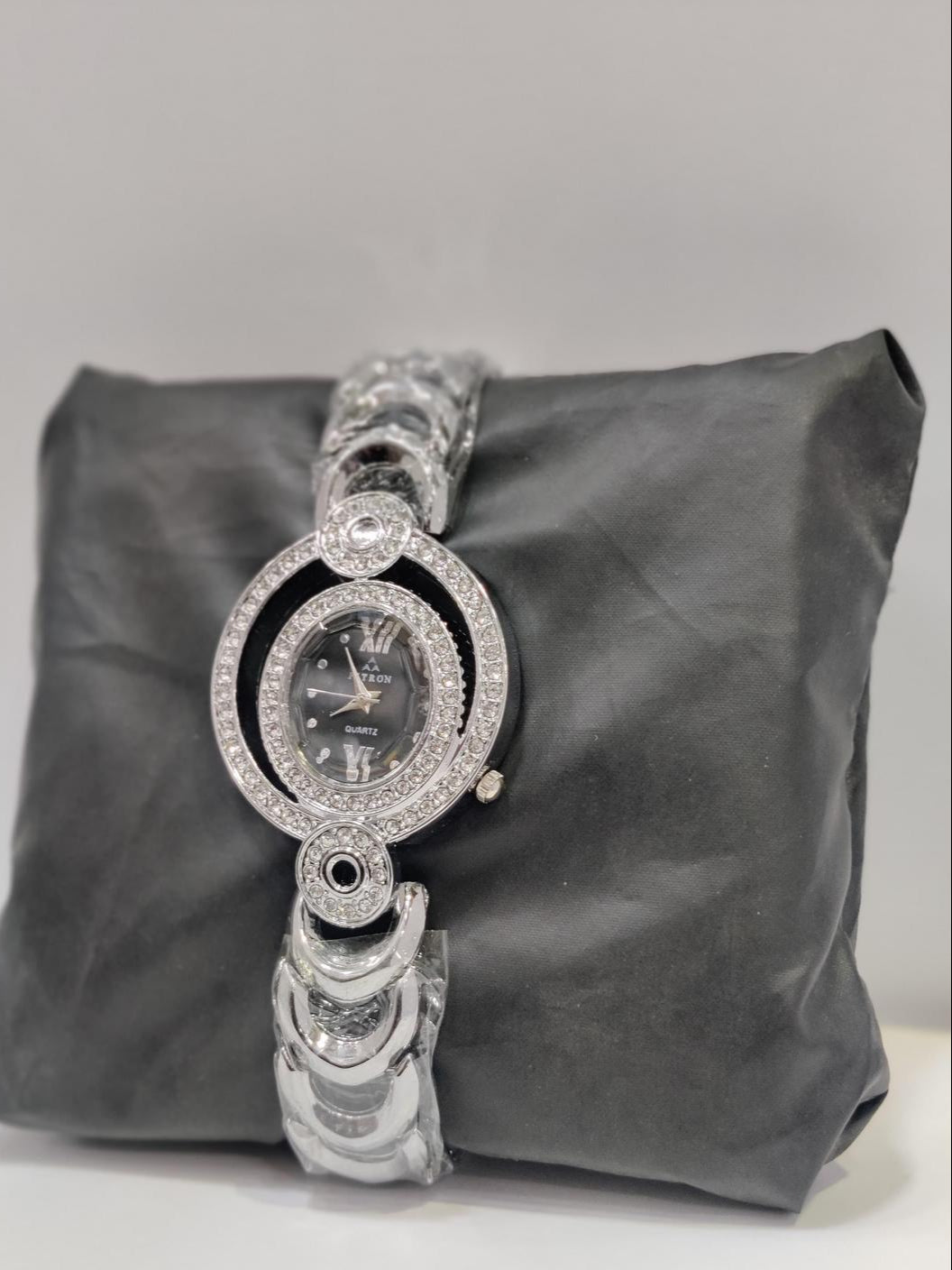 Girl's Analogue Chain Watch