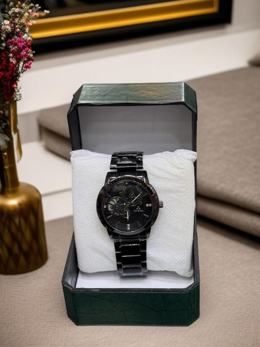 : Men's Movement: Quartz, Water Resistant Watch