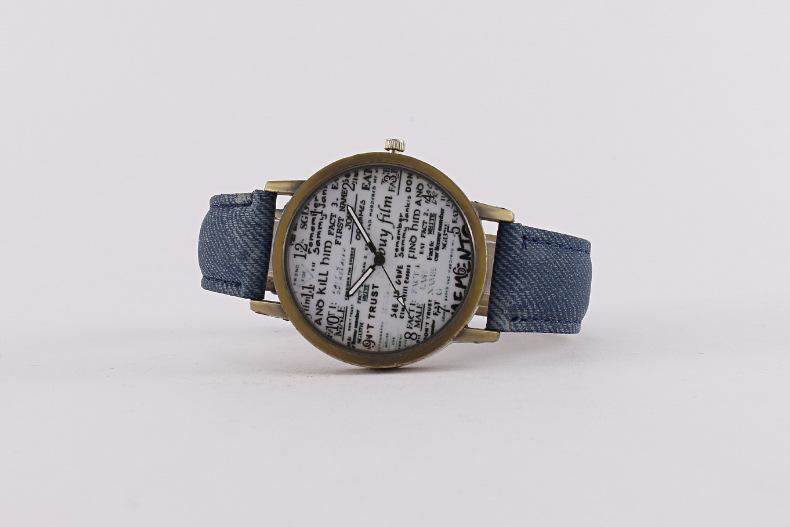 Stylish Women's Quartz Watch - 2 Pcs, Water Resistant, Round Dial