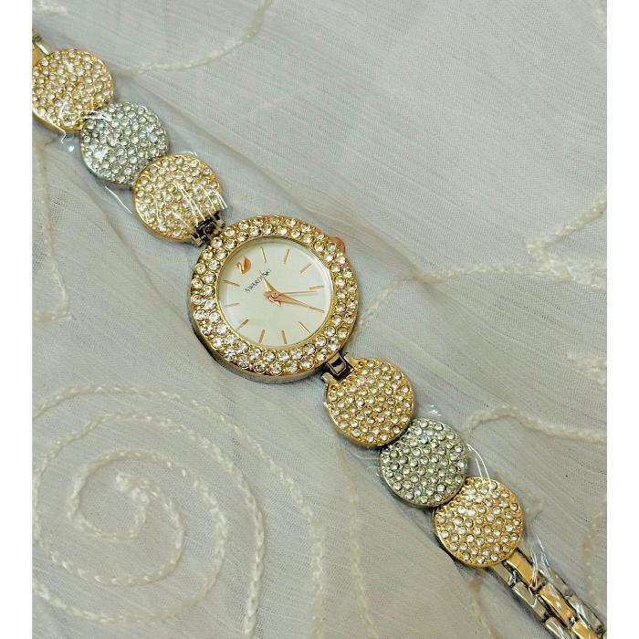 Stylish Women's Quartz Movement Watch - 1 Pc